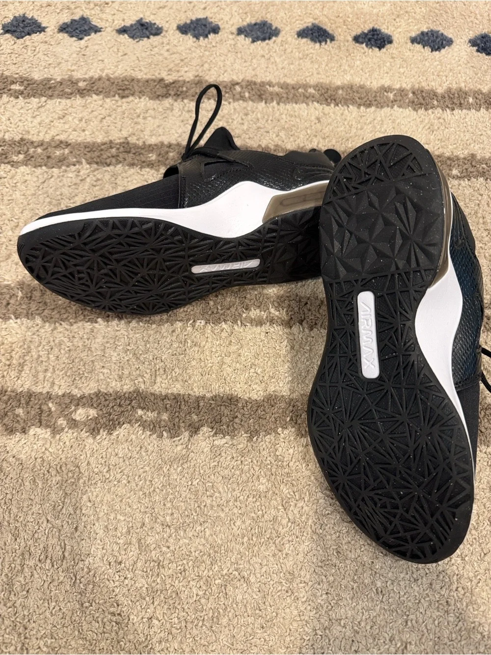 Nike breathable knit